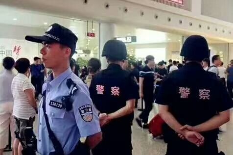 襄陽武漢高鐵動車乘務員